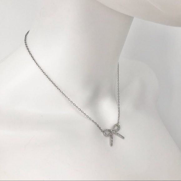 Dainty Bow Faux Diamond Silver Necklace - Picture 3 of 5